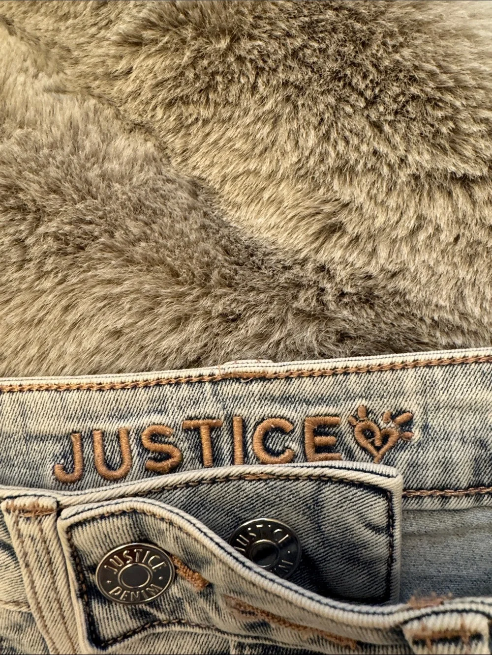 Girls Justice Light wash Flare Cargo Jeans with Heart Rings with tags. Sz. 12
